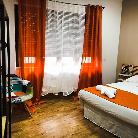 Napoli Central Station Deluxe Bed & Breakfast Exterior photo